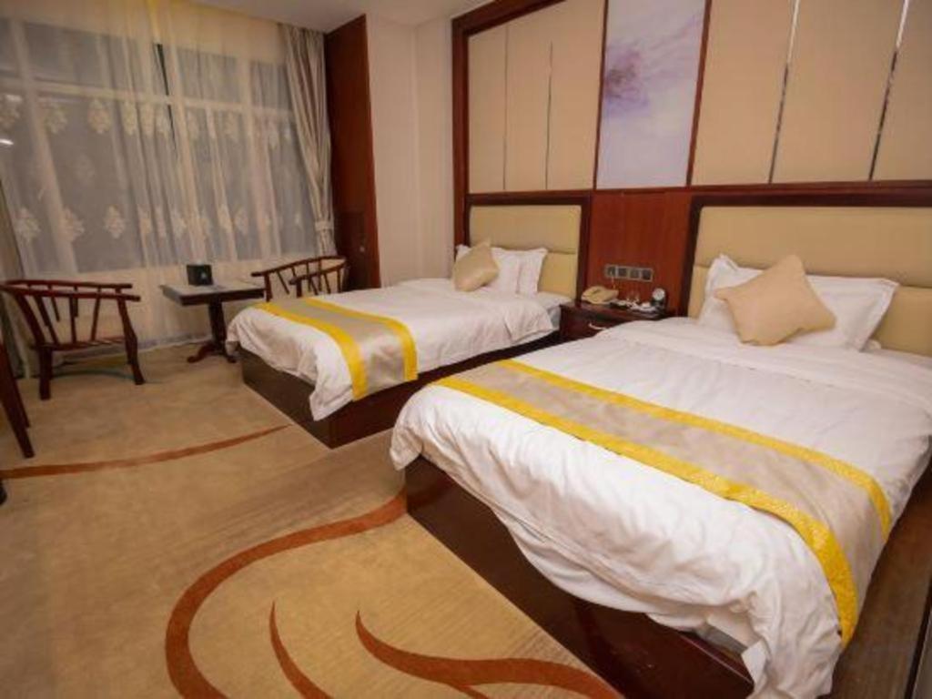 Grand Szechuan Hotel Vientiane Exterior photo