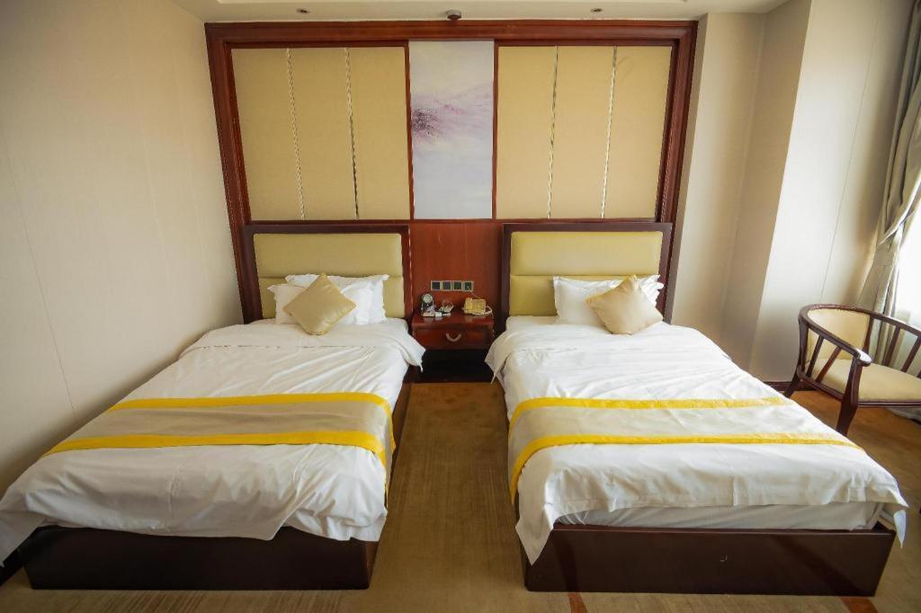 Grand Szechuan Hotel Vientiane Exterior photo