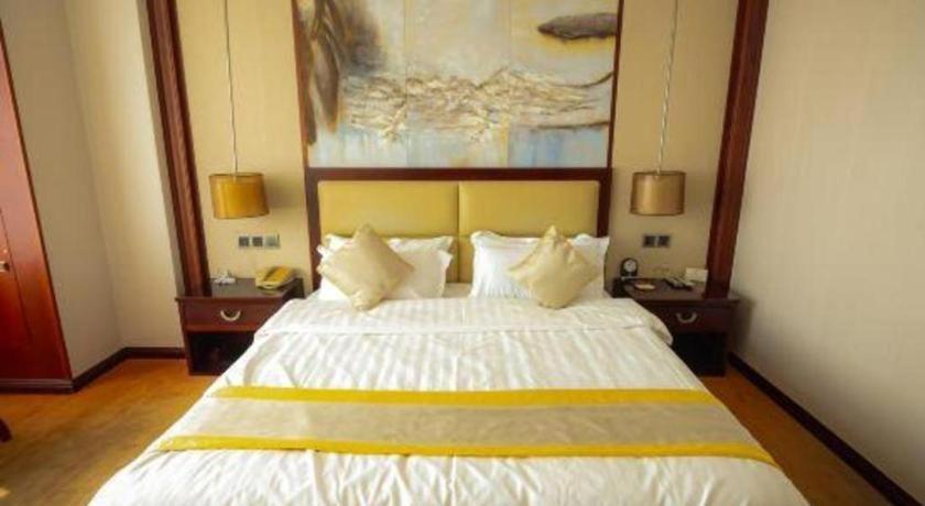 Grand Szechuan Hotel Vientiane Exterior photo