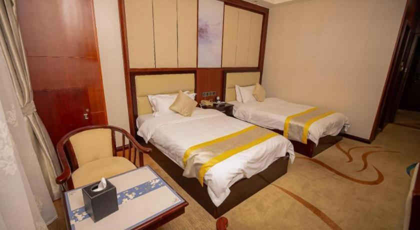 Grand Szechuan Hotel Vientiane Exterior photo